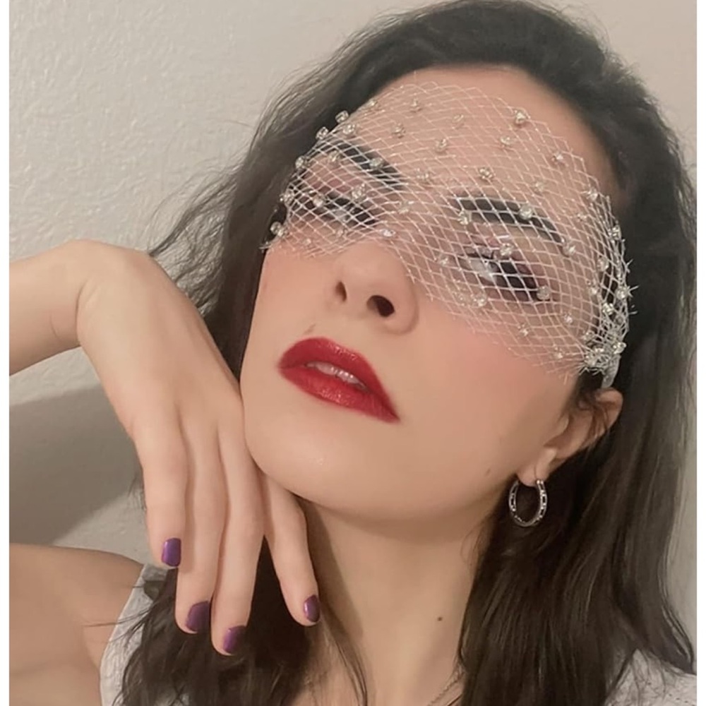 Silver Eye Veil with Rhinestones